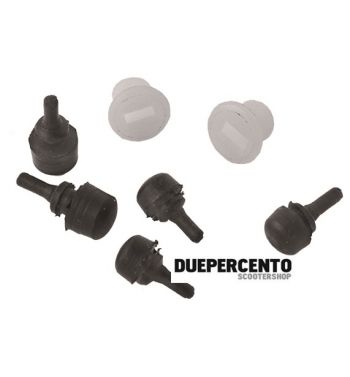 Kit gommino sportellino laterale per Vespa 50/ 50 special/ Primavera/ ET3