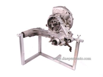 Supporto motore DXC - per Vespa 50/ 50 Special/ ET3/ Primavera/ PK50-125/ PX125-200/ P200E