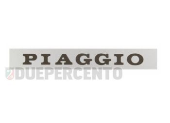 Targhetta "PIAGGIO", 130x19 mm, adesiva, per sella per Vespa P125-150X/ PX125-200E/ Lusso 1°/ P150S/ P200E