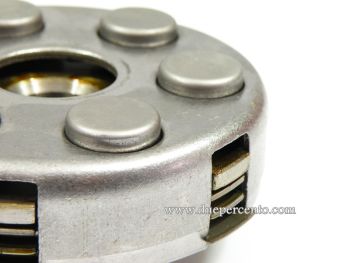 Frizione 6 molle, 22 denti CIF, 3 dischi sughero, 2 infradischi per Vespa P125X/ P150X/ PX150 E/ Lusso