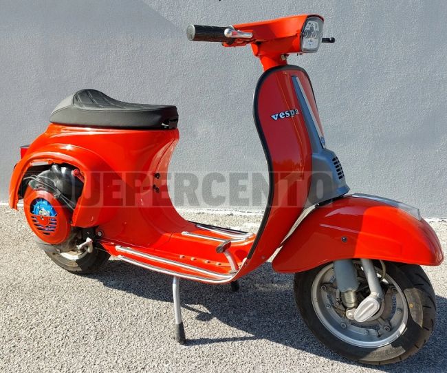Sella sportiva ITALKAST GRID nera, per Vespa 50/ 50 Special
